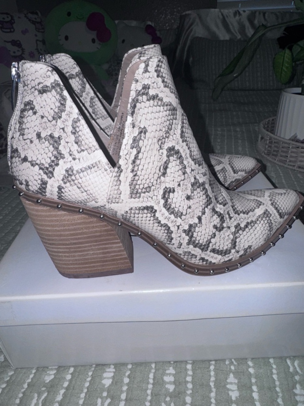 Steve Madden Beige Gray Snake-Print Cutout Ankle Boots
